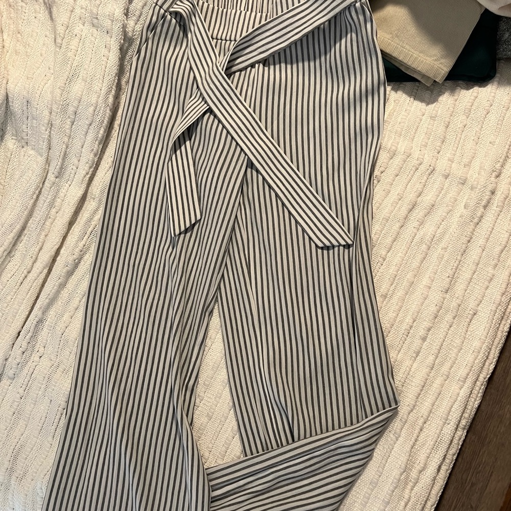 White House Black Market Pants
